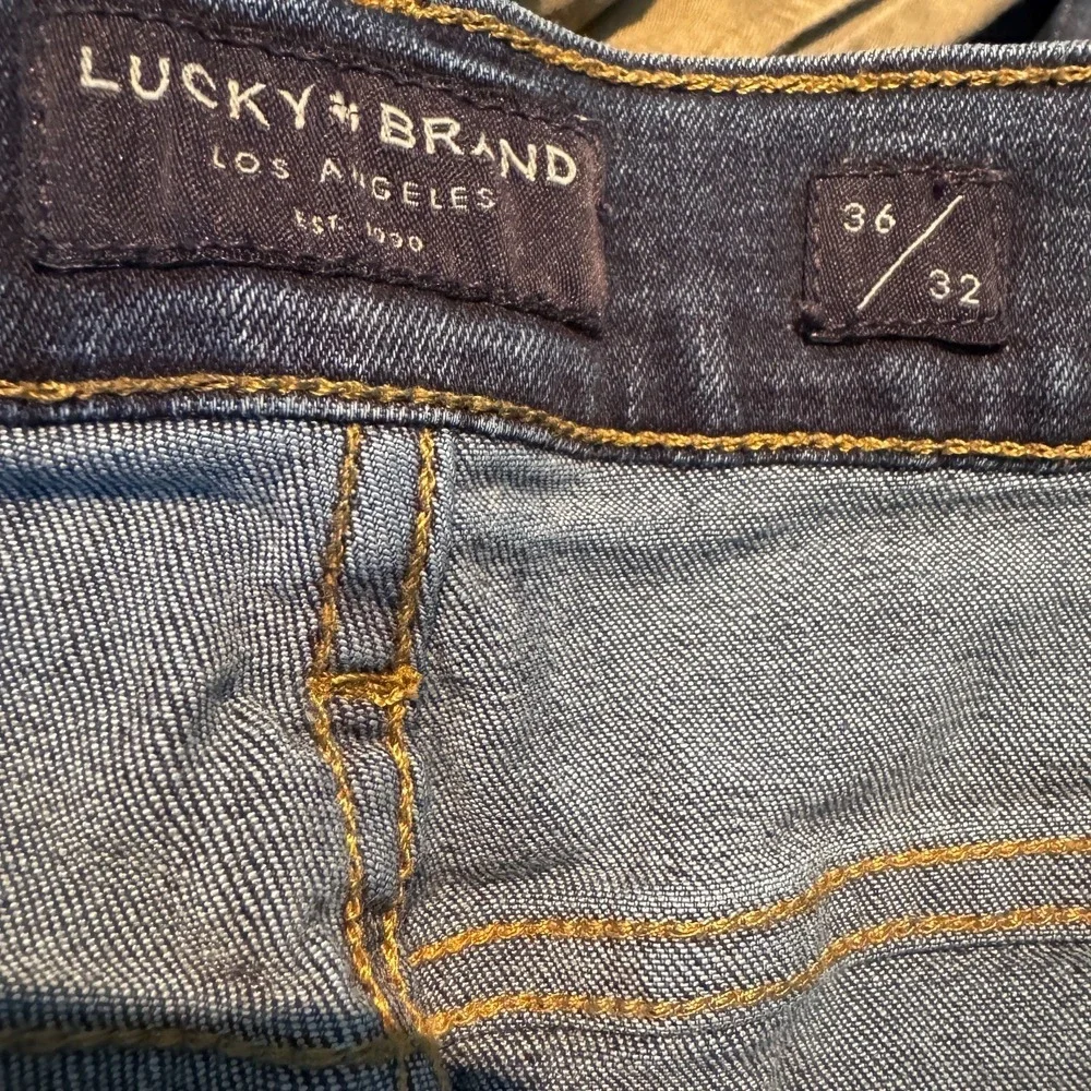 Lucky Brand 410 Athletic Straight Stretch Jeans Men's 36X32 Rodeo Western Cowboy